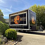 Oh la Boulette&hellip; mais quelle belle remorque !

Pour ce foodtruck qui ne passe clairement pas inaper&ccedil;u, nous avons r&eacute;alis&eacute; la production et la pose du lettrage de la remorque de Oh. la boulette

R&eacute;sultat ? Une remorque pr&ecirc;te &agrave; sillonner les routes&hellip; et &agrave; attirer les gourmands ! 🌭 - Lettrage v&eacute;hicule