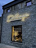 Chez la boulangerie Delhaye &agrave; Barvaux, &ccedil;a brille &agrave; l&rsquo;ext&eacute;rieur avec leurs nouvelles lettres boitiers lumineuses. - Enseigne