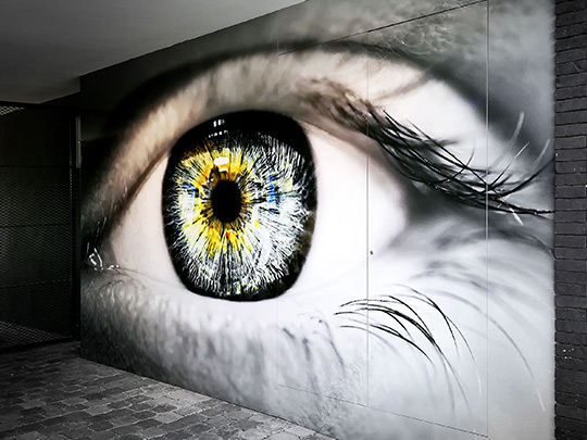 Lettrage sur mur ou sol, un support marketing efficace